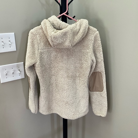 The North Face Cream Sherpa Sweatshirt with Hood - Picture 3 of 3